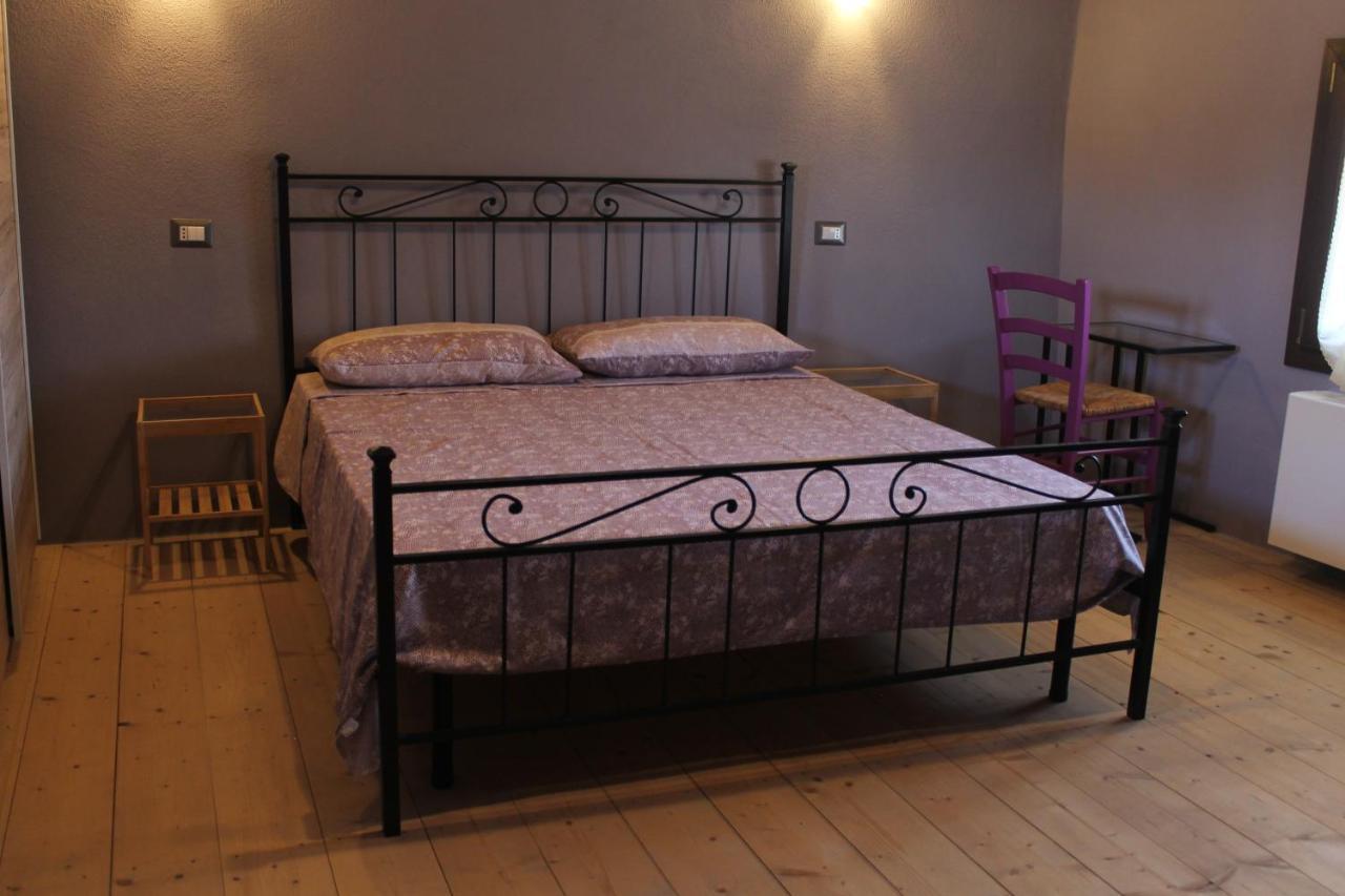 Sa Domu Beccia B&B Uras Ngoại thất bức ảnh